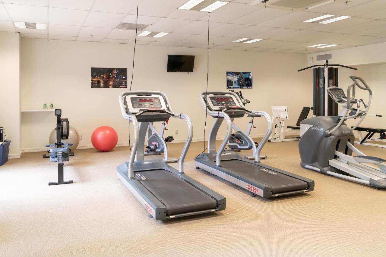 Ohtel Auckland Hotel Exterior foto A gym